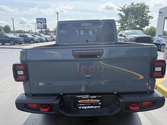 new 2025 Jeep Gladiator car, priced at $55,665