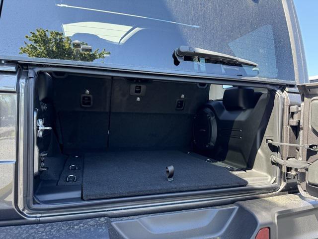 new 2025 Jeep Wrangler car, priced at $58,700