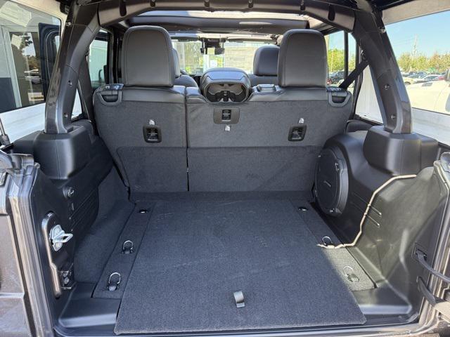 new 2025 Jeep Wrangler car, priced at $58,700