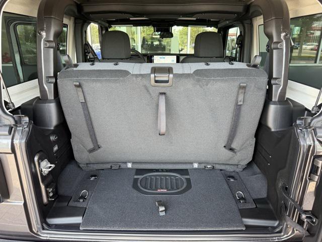 new 2025 Jeep Wrangler car, priced at $41,130