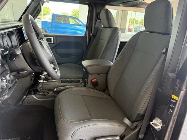 new 2025 Jeep Wrangler car, priced at $41,130