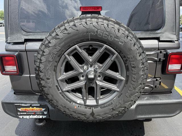 new 2025 Jeep Wrangler car, priced at $48,181