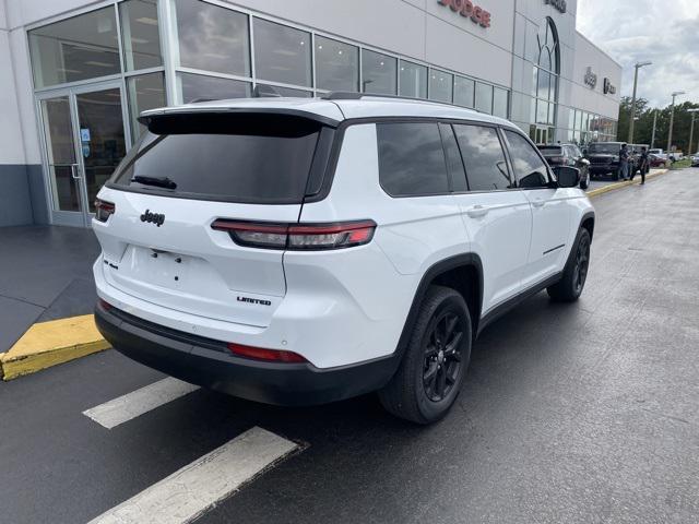 used 2022 Jeep Grand Cherokee L car, priced at $27,400