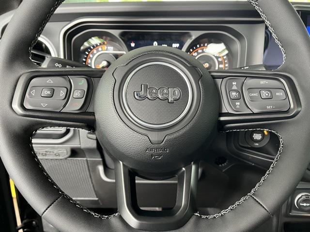 new 2025 Jeep Gladiator car, priced at $45,712