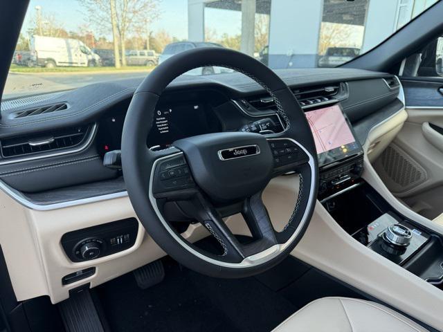 new 2025 Jeep Grand Cherokee car, priced at $42,310