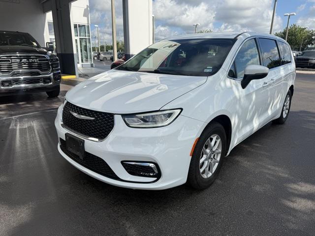 used 2023 Chrysler Pacifica car, priced at $23,214