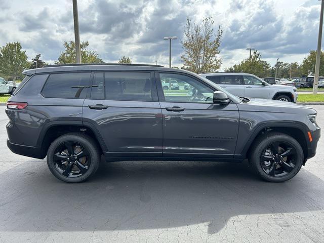 new 2024 Jeep Grand Cherokee L car, priced at $41,093