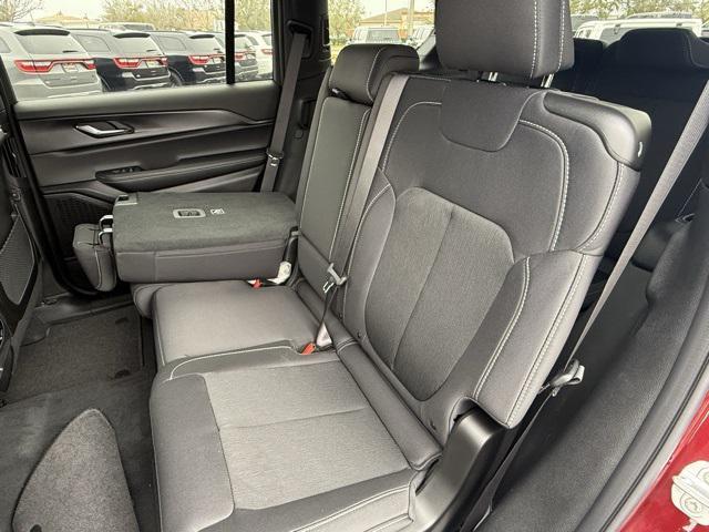 new 2025 Jeep Grand Cherokee L car, priced at $41,220