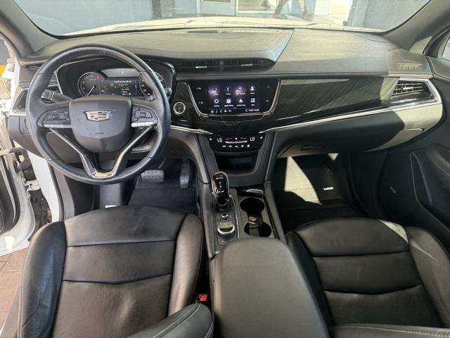 used 2020 Cadillac XT6 car, priced at $30,000