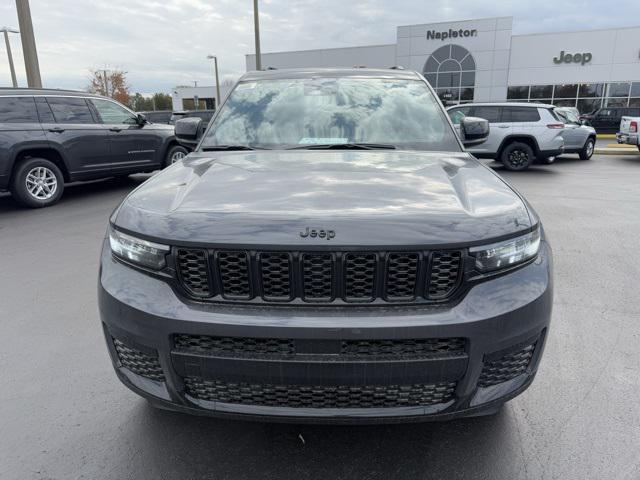 new 2025 Jeep Grand Cherokee L car, priced at $41,880