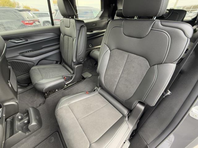 new 2025 Jeep Grand Cherokee L car, priced at $41,880