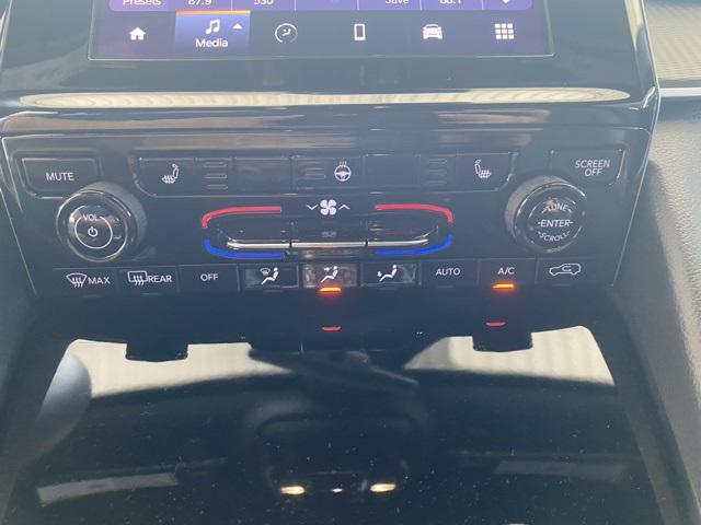 used 2025 Jeep Grand Cherokee L car, priced at $39,700