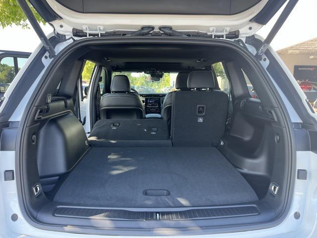 new 2025 Jeep Grand Cherokee car, priced at $41,480