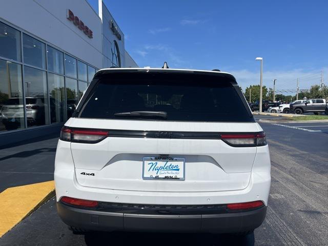 new 2025 Jeep Grand Cherokee car, priced at $41,480