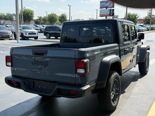 new 2025 Jeep Gladiator car, priced at $43,403