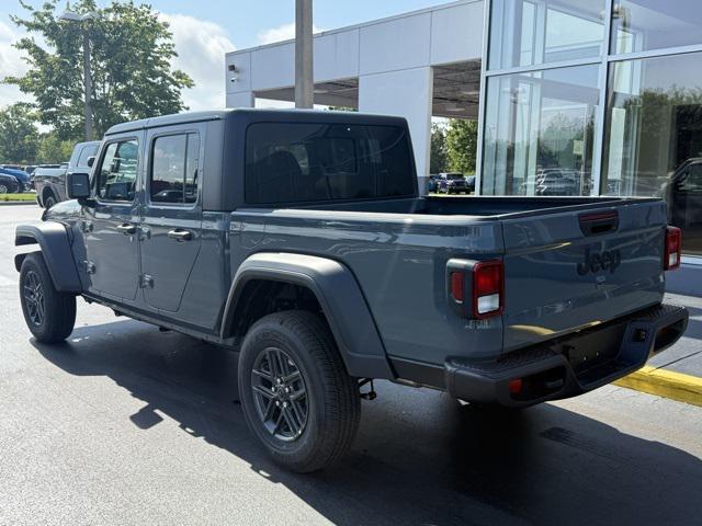 new 2025 Jeep Gladiator car, priced at $43,403