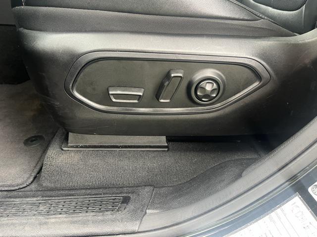 used 2024 Jeep Grand Cherokee L car, priced at $35,894