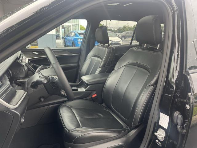 used 2024 Jeep Grand Cherokee L car, priced at $35,894