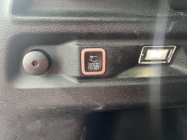 used 2024 Jeep Grand Cherokee L car, priced at $35,894