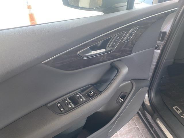 used 2021 Audi Q7 car, priced at $26,345