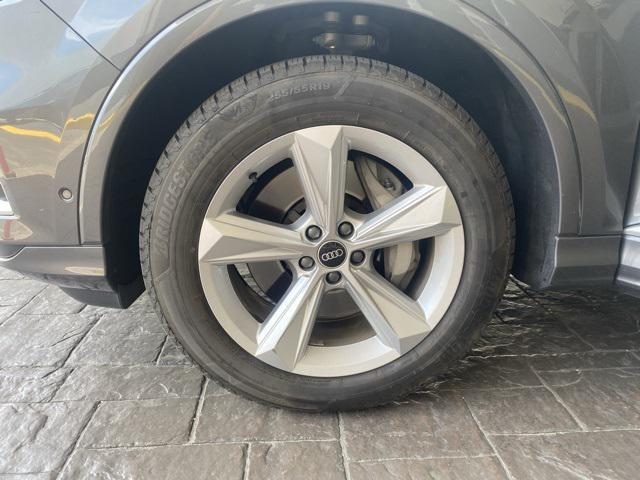 used 2021 Audi Q7 car, priced at $26,345