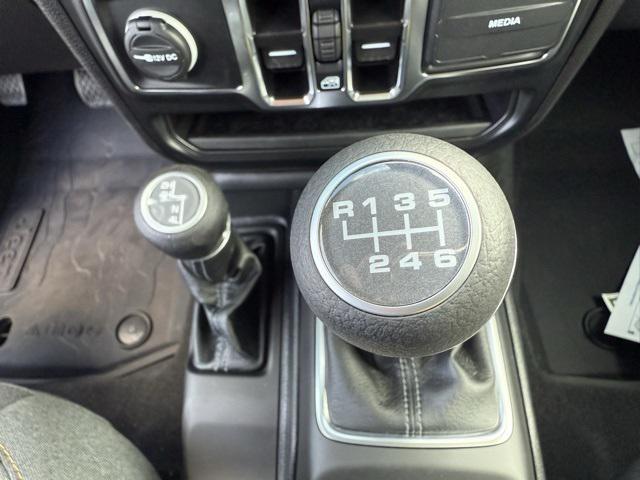 new 2025 Jeep Wrangler car, priced at $44,640
