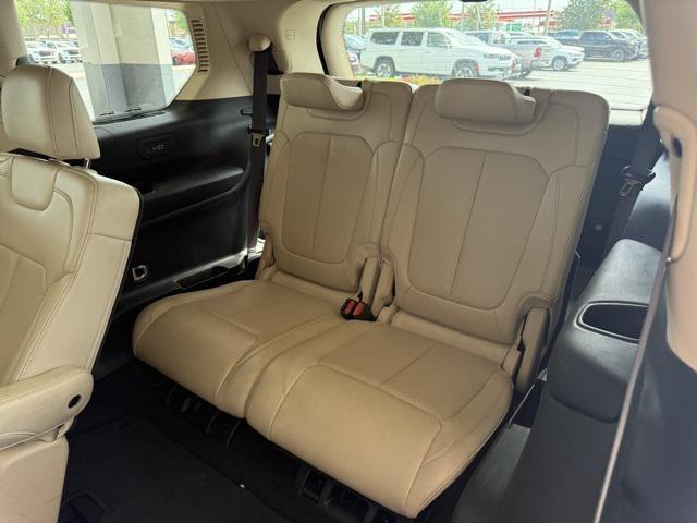 used 2022 Jeep Grand Cherokee L car, priced at $26,424
