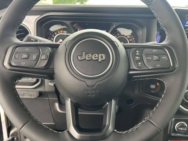new 2025 Jeep Gladiator car, priced at $47,924