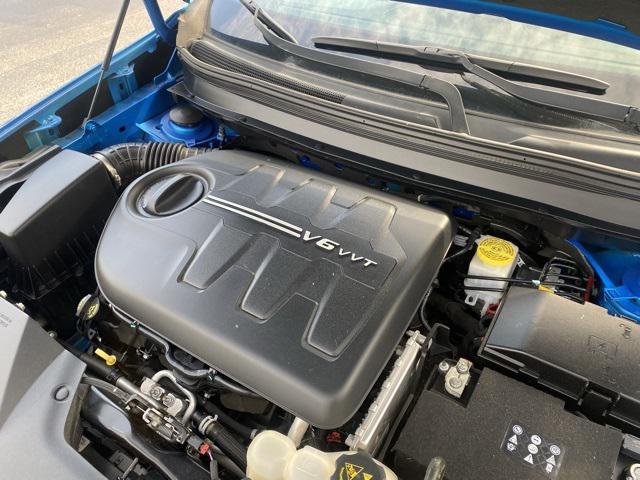 used 2019 Jeep Cherokee car, priced at $18,794