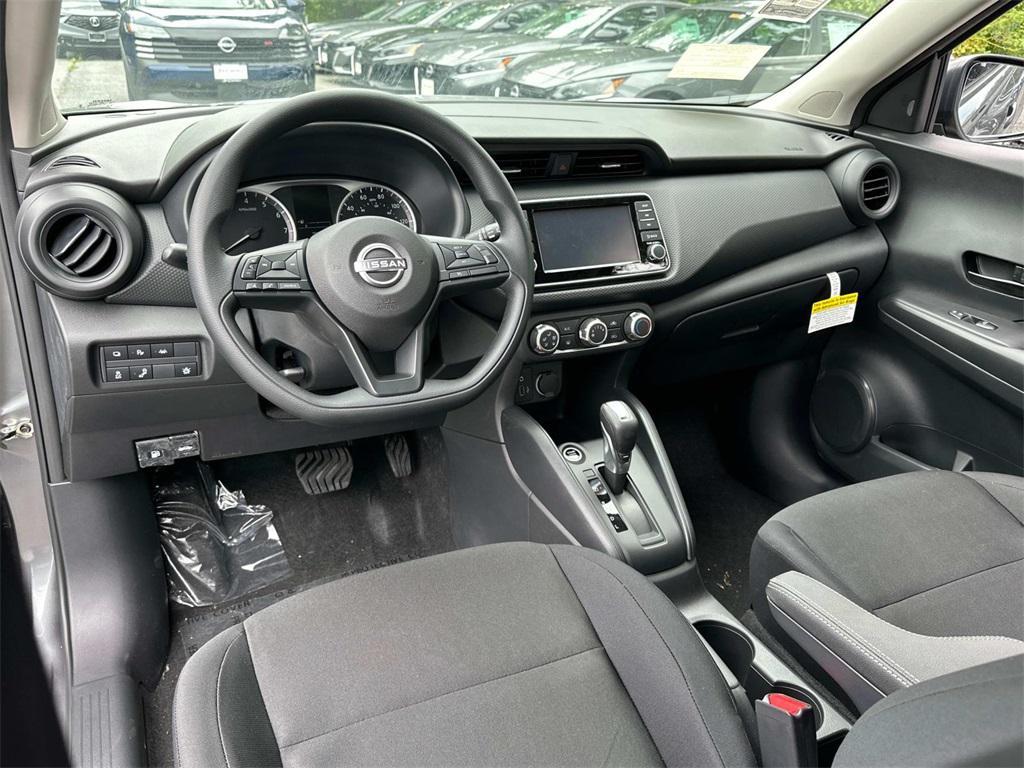 new 2025 Nissan Kicks car, priced at $21,757