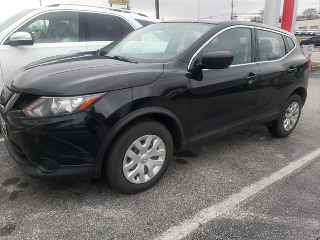 used 2019 Nissan Rogue Sport car, priced at $14,997