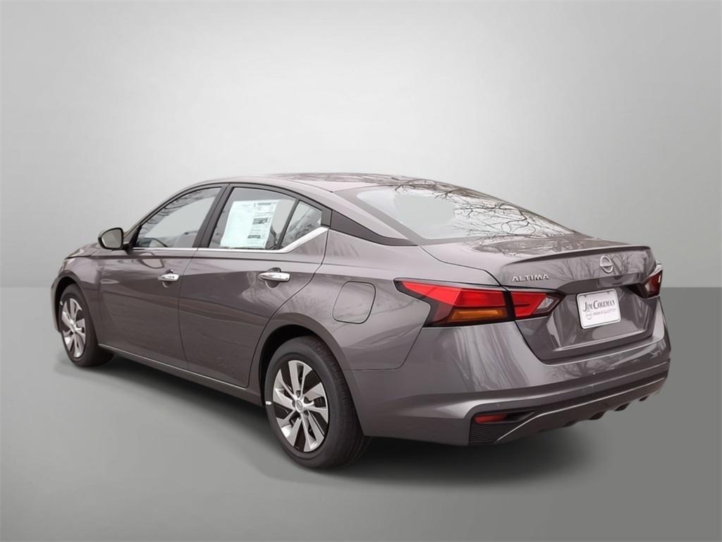 new 2025 Nissan Altima car, priced at $25,495