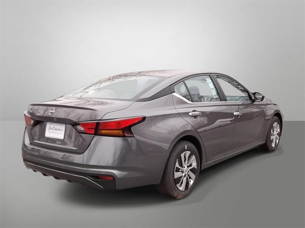 new 2025 Nissan Altima car, priced at $25,495