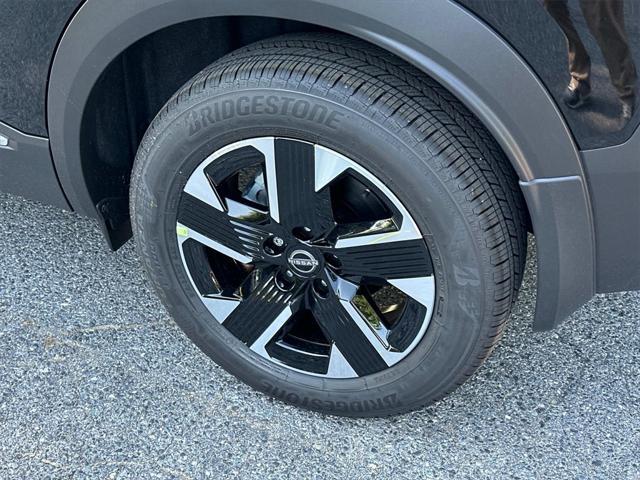 new 2025 Nissan Kicks car, priced at $25,355