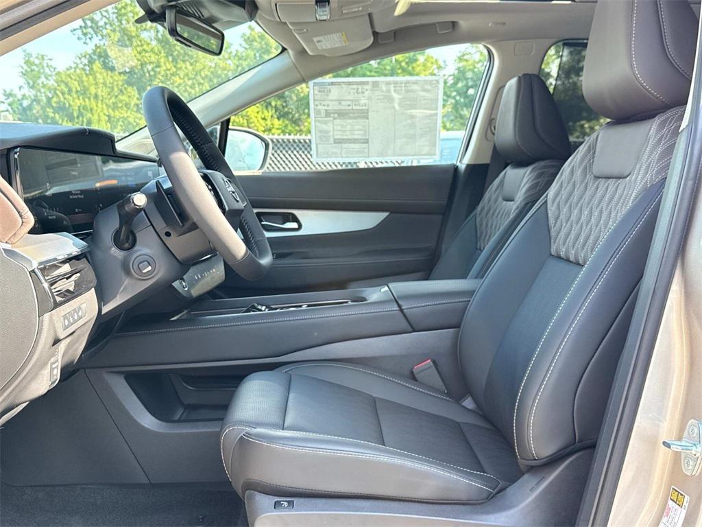 new 2025 Nissan Murano car, priced at $52,300