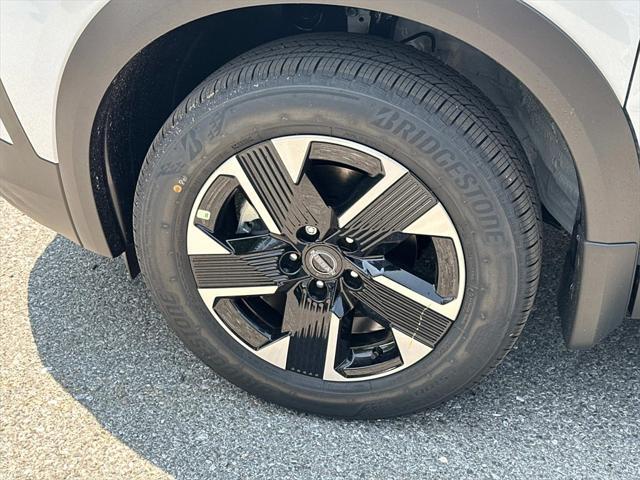 new 2025 Nissan Kicks car, priced at $25,355