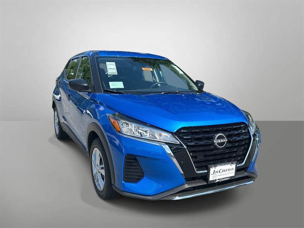 new 2025 Nissan Kicks car, priced at $21,303