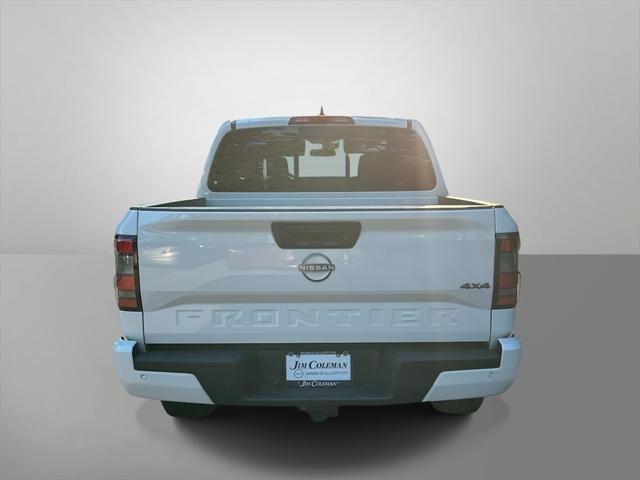 new 2025 Nissan Frontier car, priced at $39,338