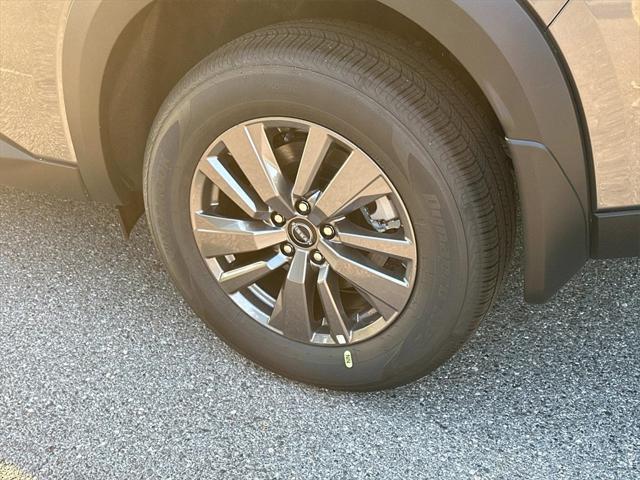 new 2025 Nissan Pathfinder car, priced at $36,983