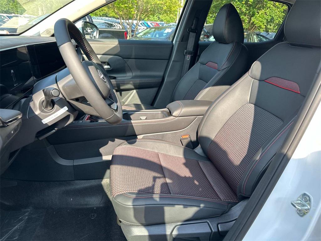 new 2025 Nissan Kicks car, priced at $27,561