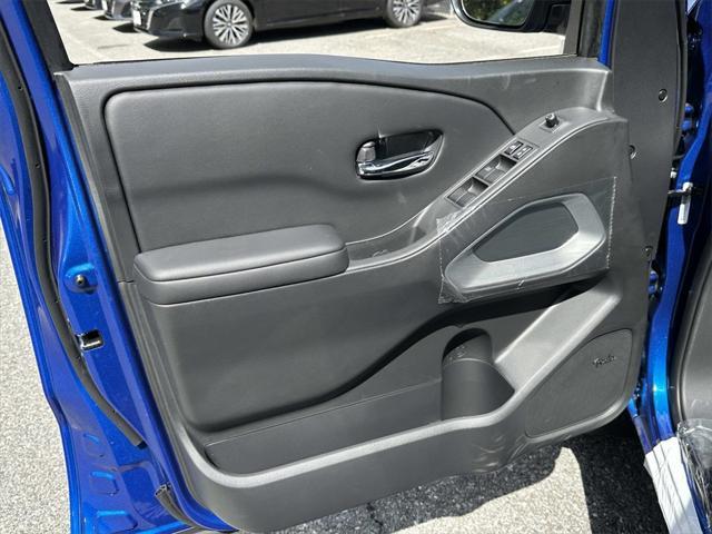 new 2025 Nissan Frontier car, priced at $45,654
