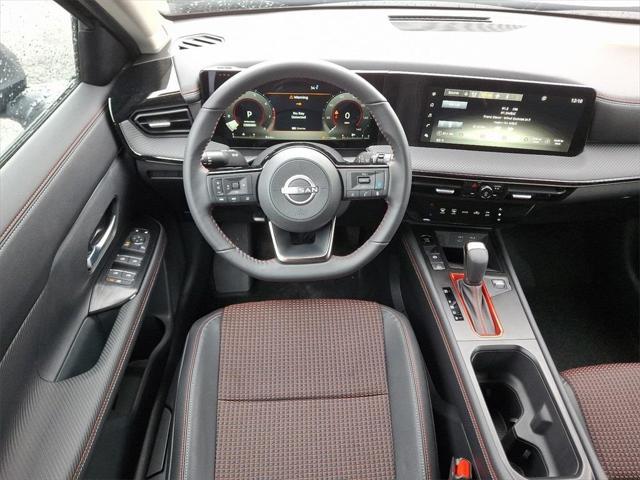 new 2025 Nissan Kicks car, priced at $28,084
