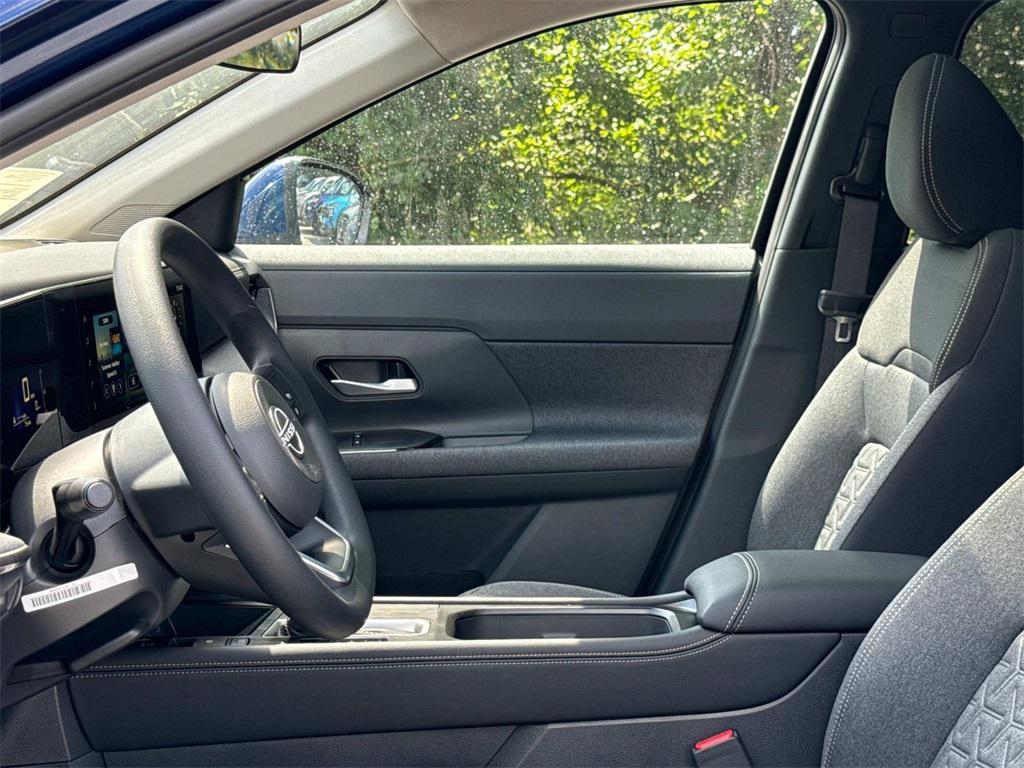 new 2025 Nissan Kicks car, priced at $26,493