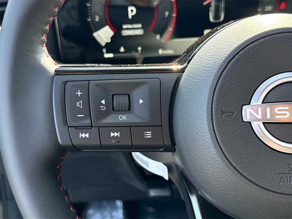 new 2025 Nissan Kicks car, priced at $28,706
