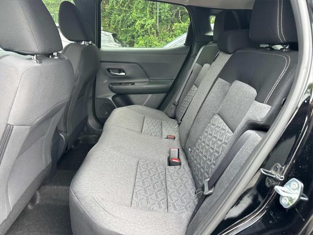 new 2025 Nissan Kicks car, priced at $25,055