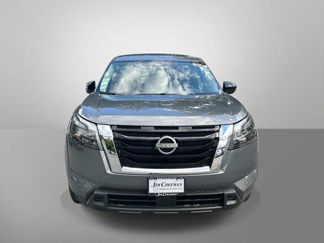 new 2025 Nissan Pathfinder car, priced at $36,904