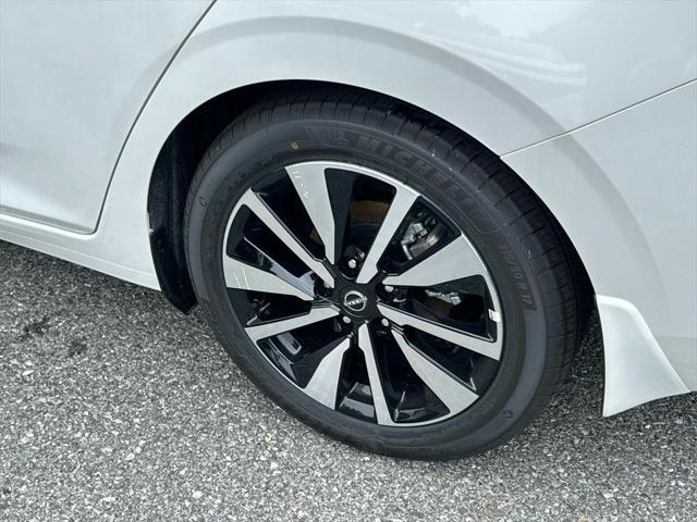new 2025 Nissan Sentra car, priced at $28,075