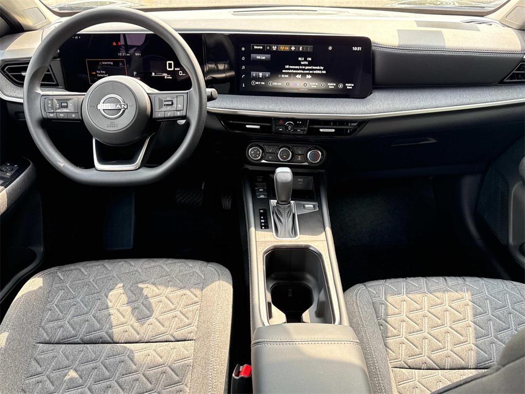 new 2025 Nissan Kicks car, priced at $26,650