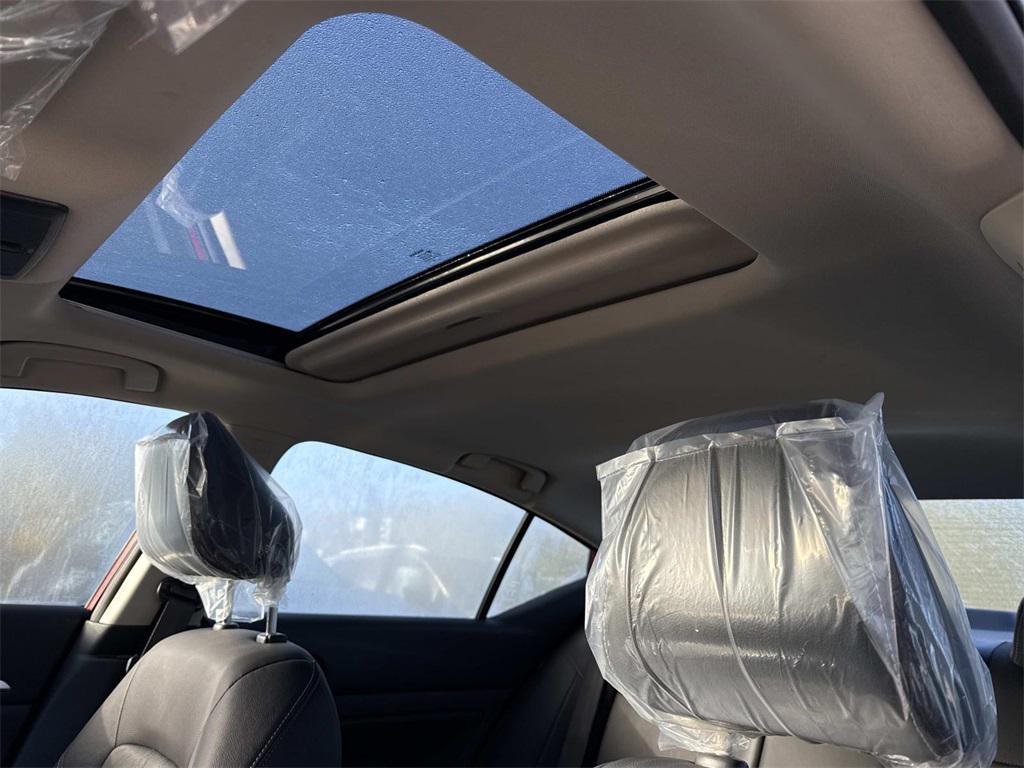 new 2025 Nissan Altima car, priced at $29,905