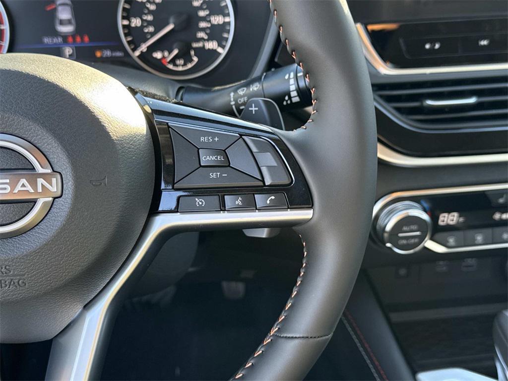 new 2025 Nissan Altima car, priced at $29,905